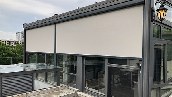 室外電動(dòng)遮陽(yáng)簾