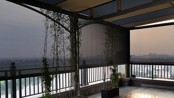 室外電動(dòng)遮陽(yáng)簾